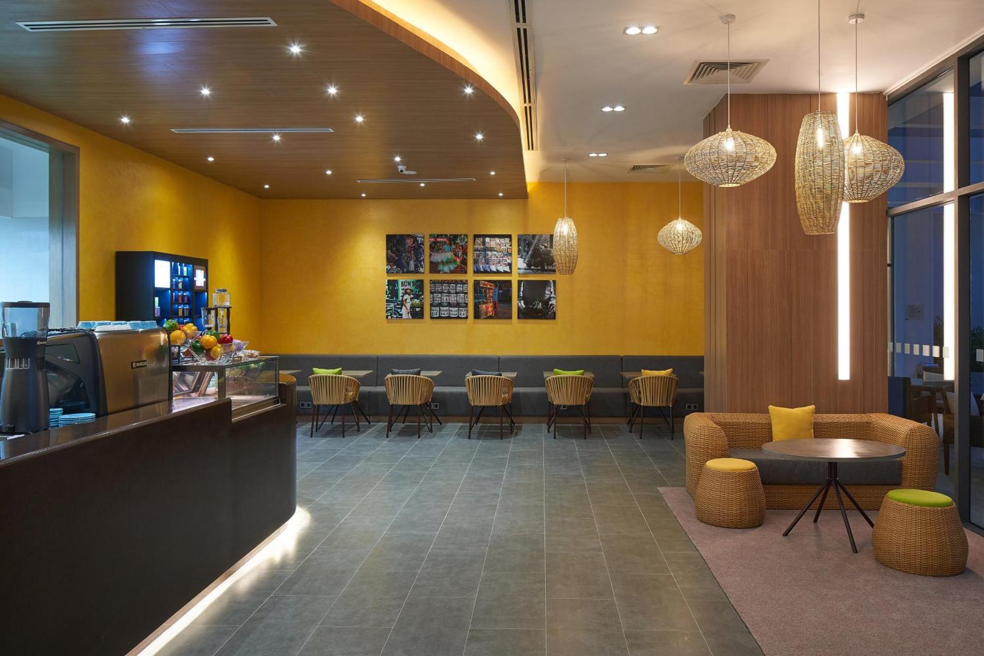 Holiday Inn & Suites Saigon Airport By Ihg Cidade de Ho Chi Minh Exterior foto