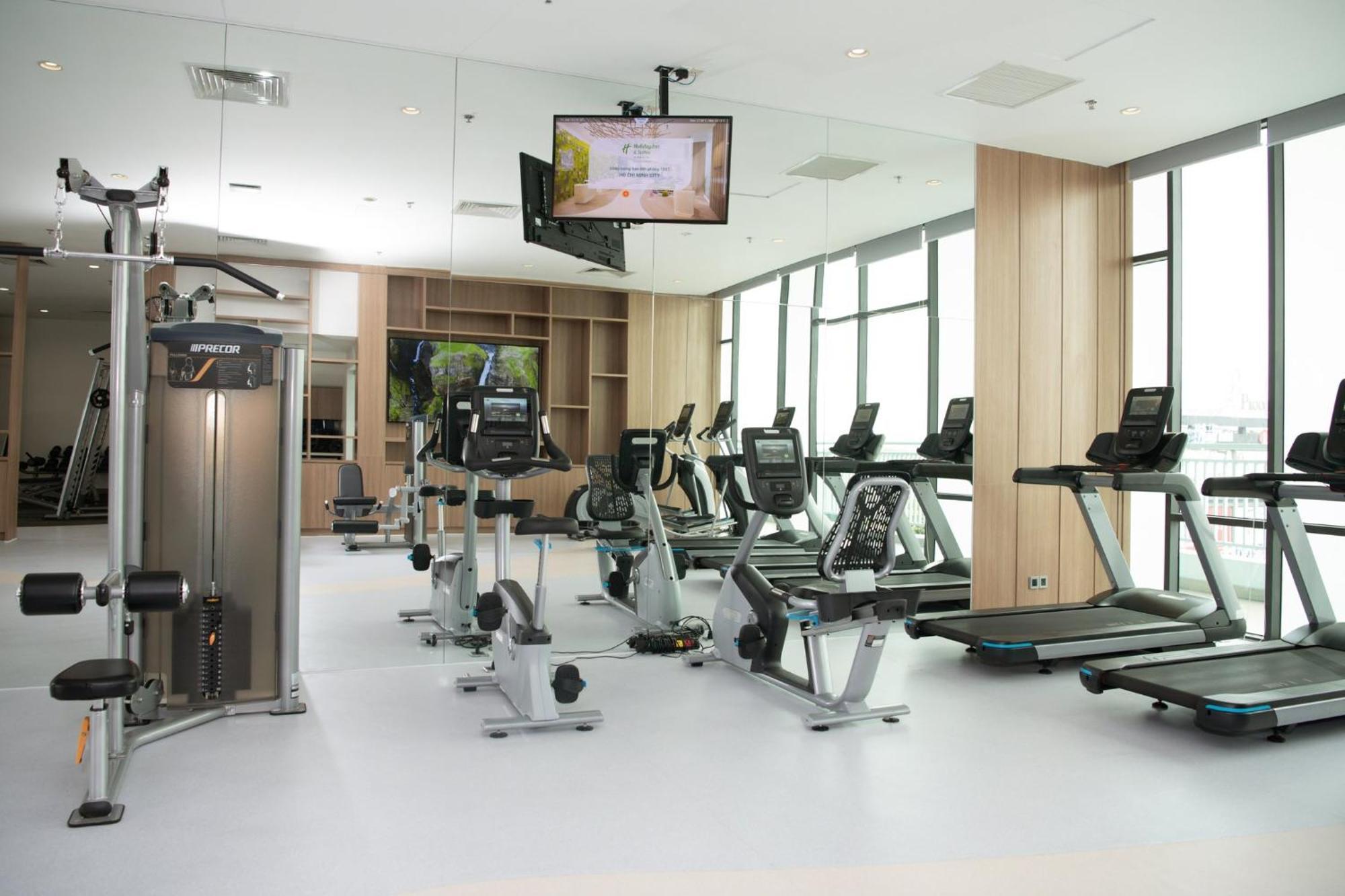 Holiday Inn & Suites Saigon Airport By Ihg Cidade de Ho Chi Minh Exterior foto