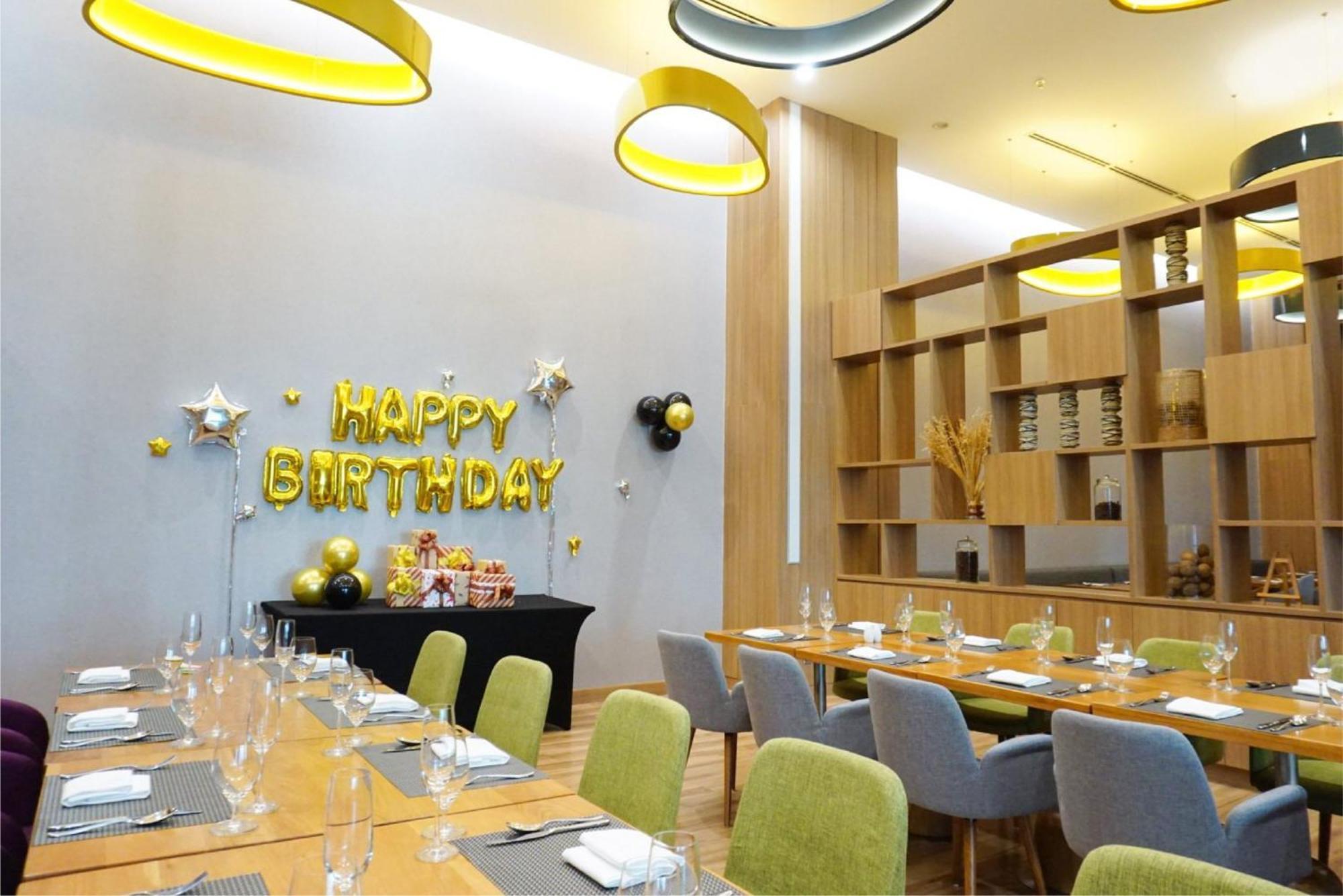 Holiday Inn & Suites Saigon Airport By Ihg Cidade de Ho Chi Minh Exterior foto